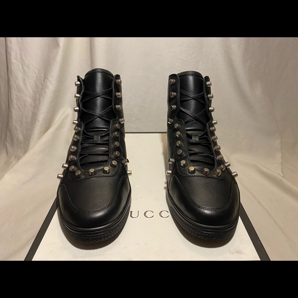 NEW $950 GUCCI BLACK SPIKE HIGH TOP SHOE SZ 10.5 G